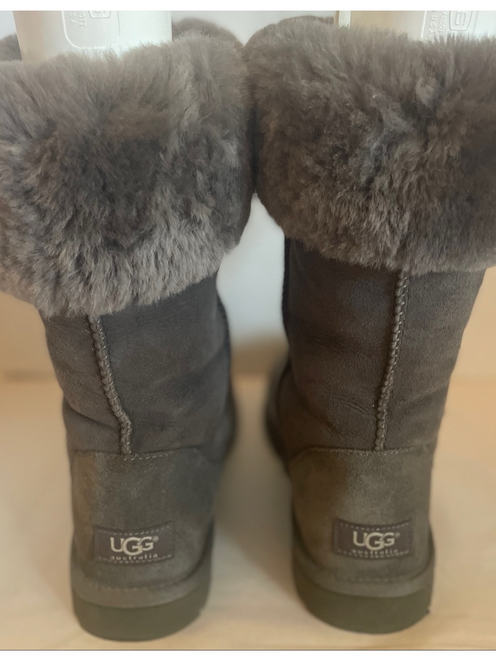 UGG Women's Tall II  Suede Winter Boots - Gray Size 9 - Picture 4 of 10
